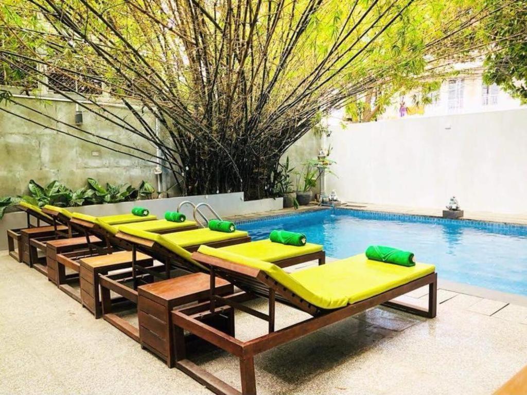 Bamboo9 Boutique Hotel Phnom-Penh Buitenkant foto
