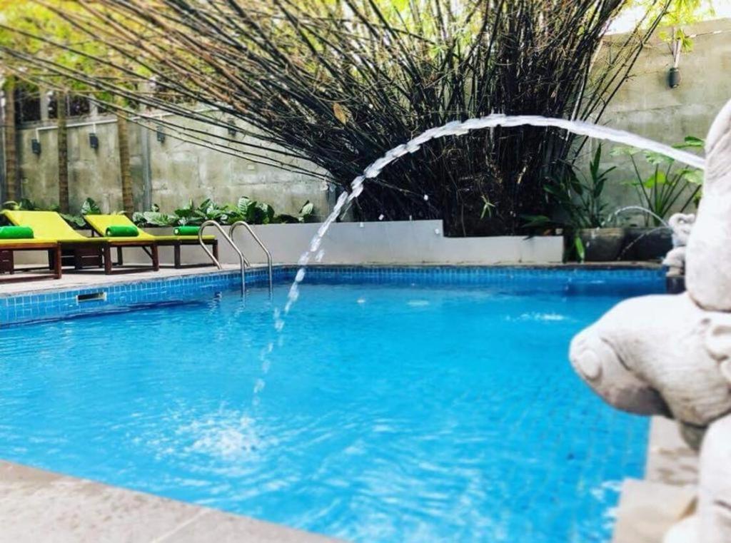 Bamboo9 Boutique Hotel Phnom-Penh Buitenkant foto