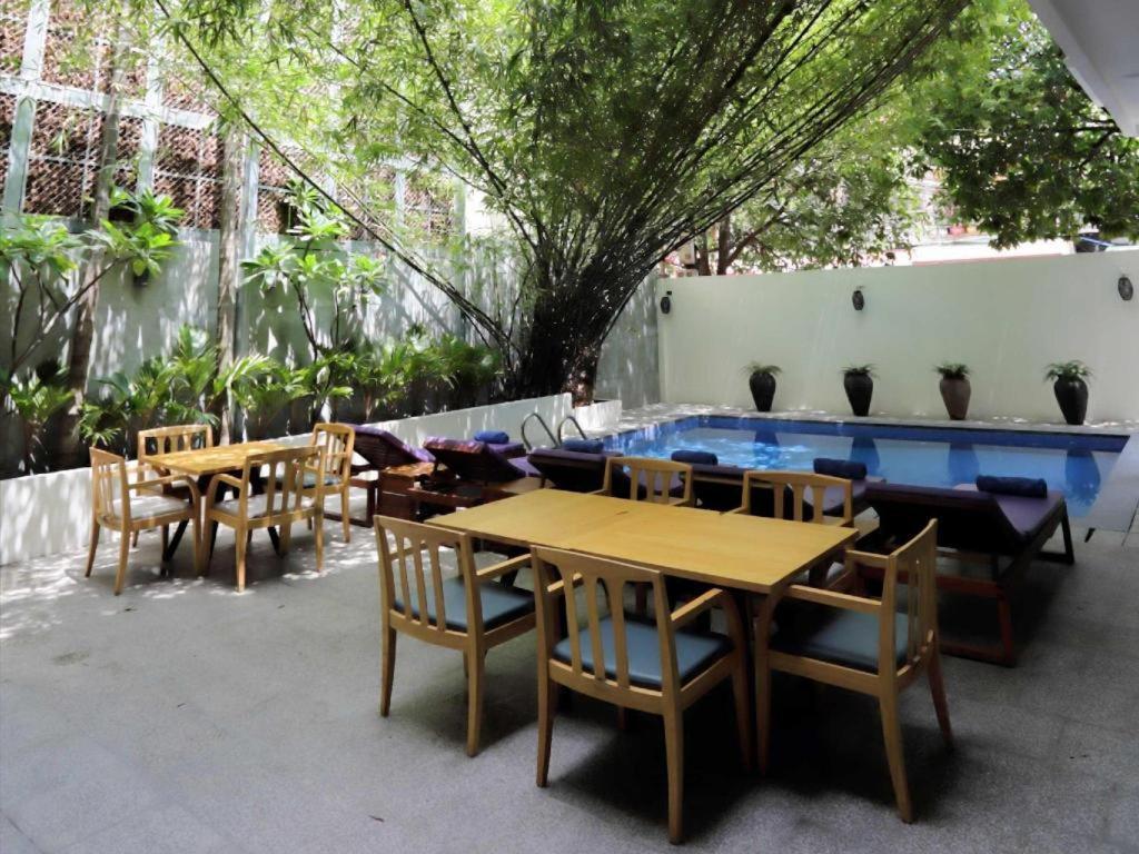 Bamboo9 Boutique Hotel Phnom-Penh Buitenkant foto