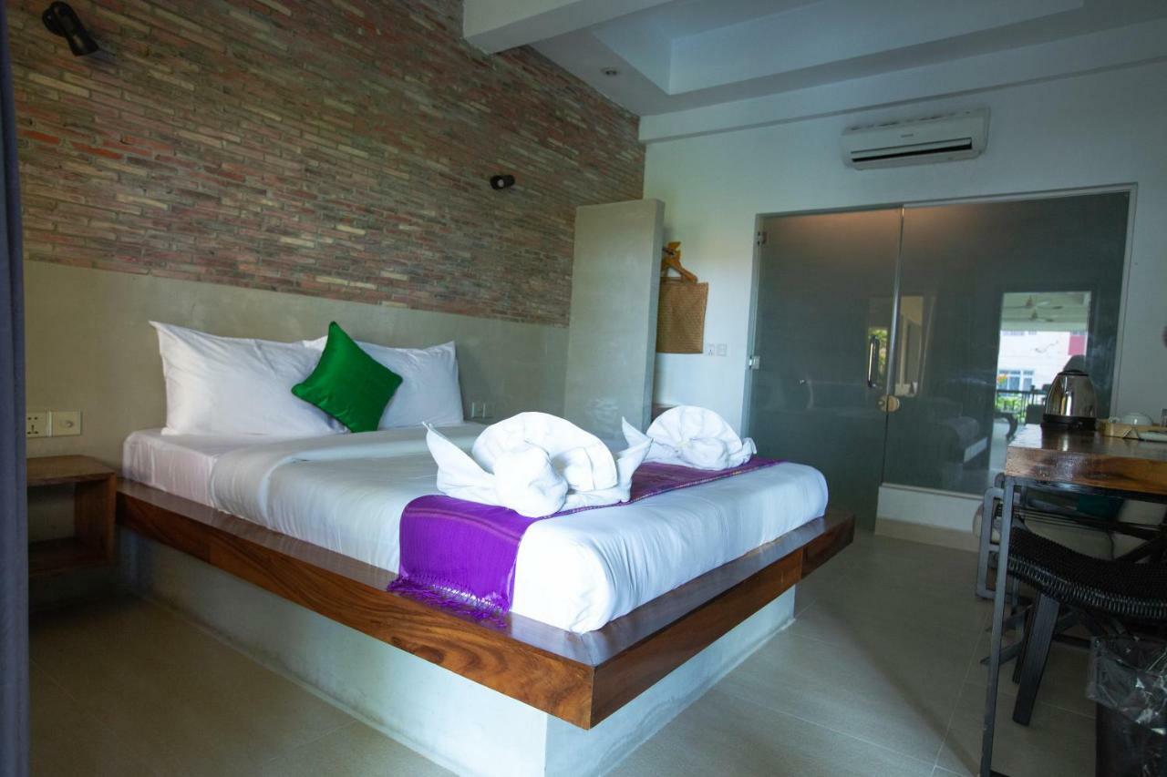 Bamboo9 Boutique Hotel Phnom-Penh Buitenkant foto