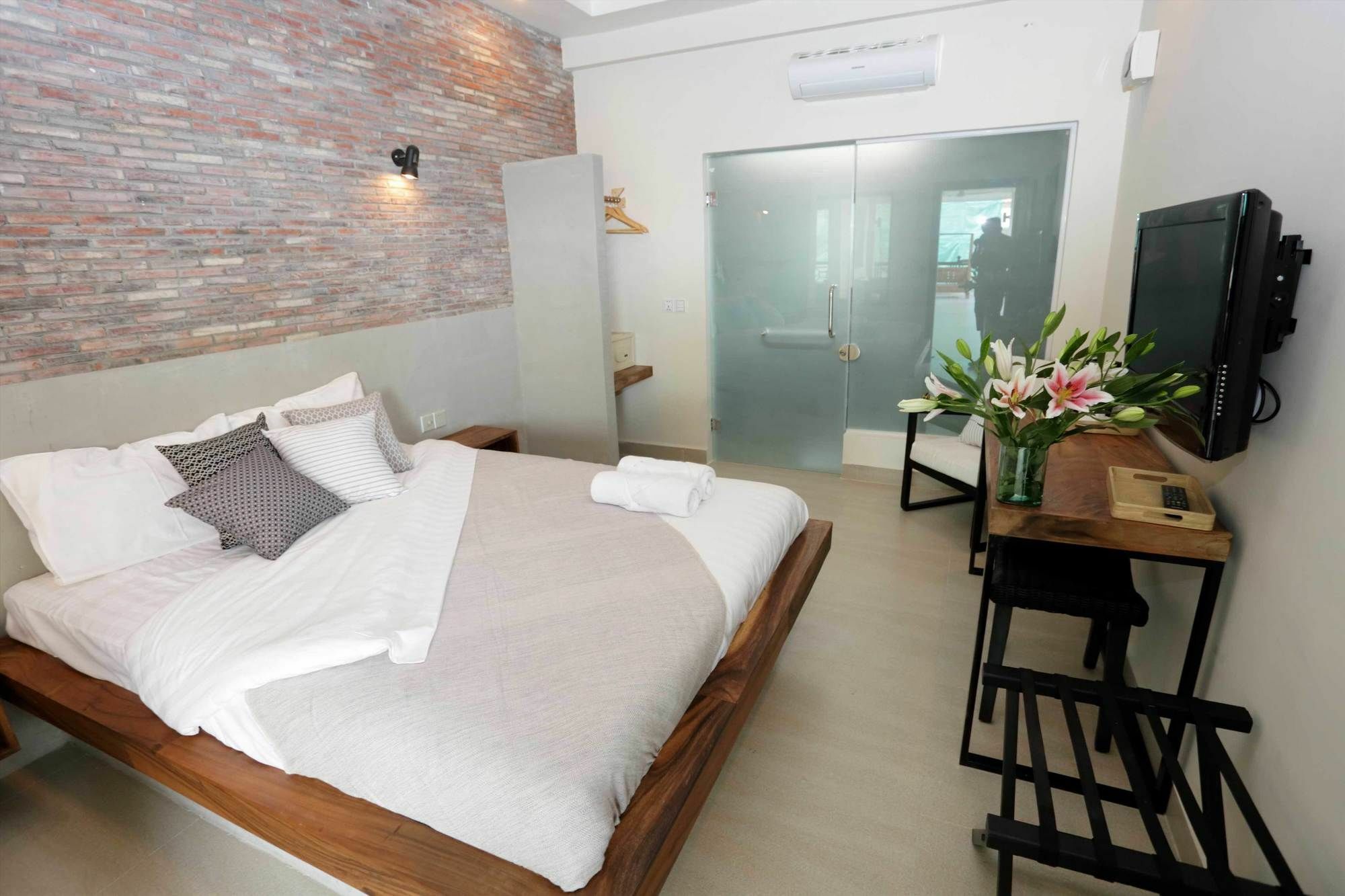 Bamboo9 Boutique Hotel Phnom-Penh Buitenkant foto
